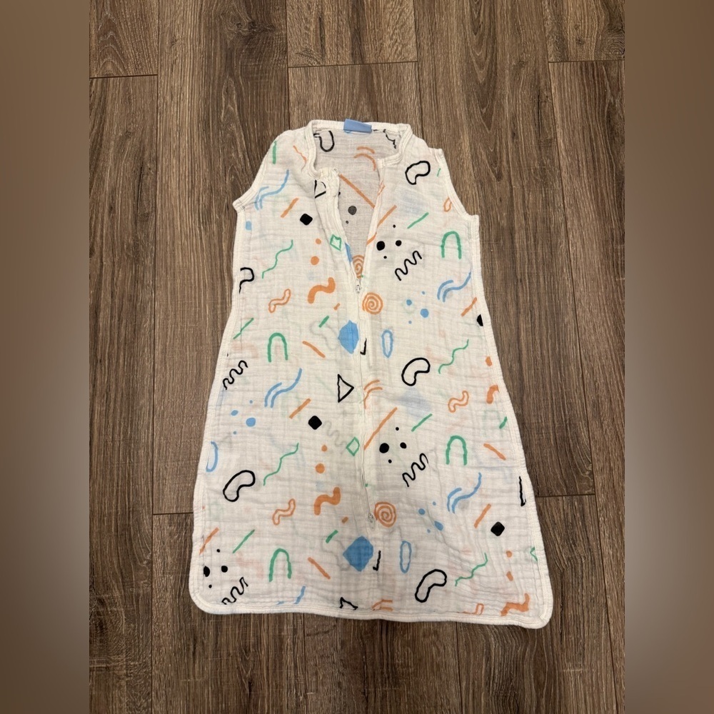 1st Laugh Muslin Baby Sleep Sack Size 6-12 Months Retro Print